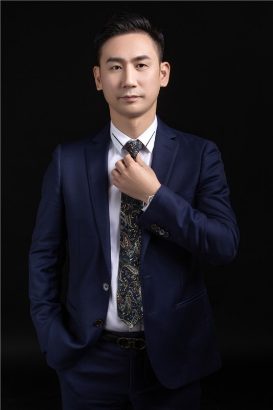 熊文龍